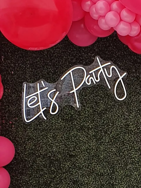 Neon Let's party